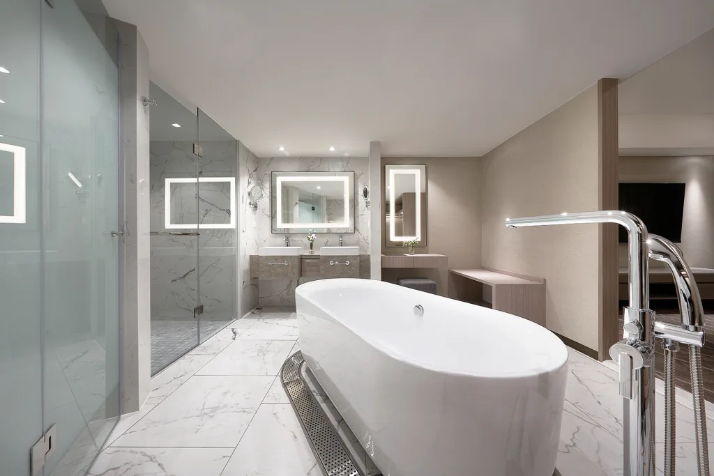 Best Taipei Hotel for New Year's Eve Fireworks: ILLUME TAIPEI 8 ホテルイリューム台北|エグゼクティブ スイートのバスルーム