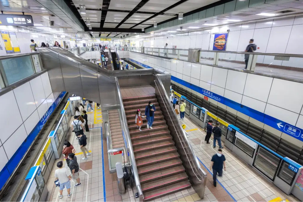 Best Taipei Hotel for New Year's Eve Fireworks: ILLUME TAIPEI 10 5 4